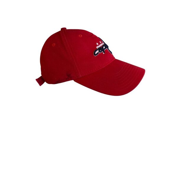 Washington Capitals Womens Red New Era Adjustable Strapback Hat - Picture 4 of 6